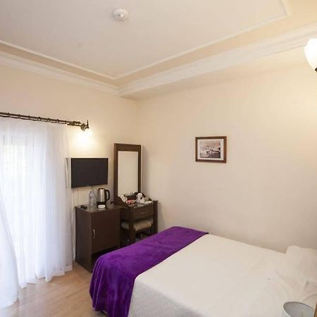 White Pearl Hotel Kyrenia  Exterior foto