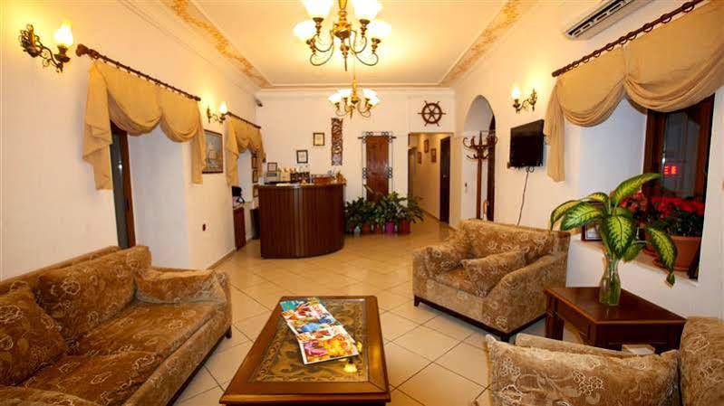 White Pearl Hotel Kyrenia  Exterior foto
